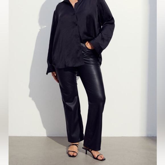H&M Black Faux Leather Flare Leg Pants Size 6 New With Tags - Picture 1 of 5
